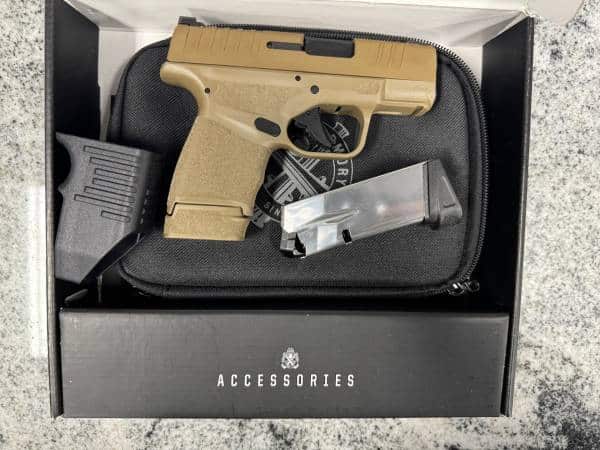 SPRINGFIELD ARMORY HELLCAT 9MM 3" 2-MAGS 10/13+1 ORIGINAL CASE/BOX FDE USED BA104262