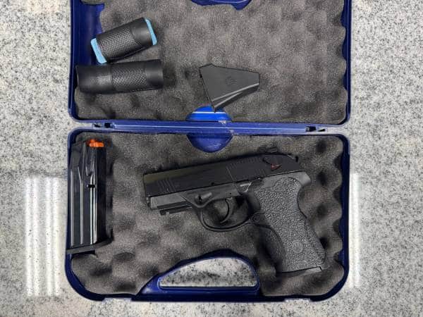 BERETTA PX4 STORM 3.2" 9MM 15+1 2-MAGS ORIGINAL CASE USED BLACK PX186183