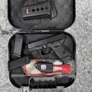 GLOCK 26 GEN 3 9MM 3.43" 10+1 3-MAGS ORIGINAL CASE BLACK USED GDC918