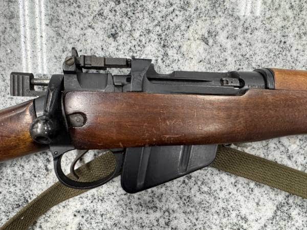 BRITISH (ROF FAZAKERLEY) RIFLE NO. 5 MK I .303 BRITISH 18.75" 1-MAG NO-CASE/BOX WOOD USED AB7300 - Image 2