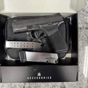 SPRINGFIELD ARMORY HELLCAT PRO OSP 9MM 3.7" 15/17+1 3-MAGS ORIGINAL CASE/BOX BLACK USED BE212126