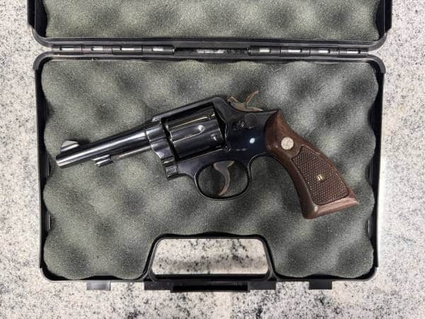 SMITH & WESSON 10-5 38 SPL 4" 6-SHOT NOT-ORIGINAL-CASE BLACK USED C880322