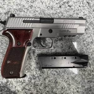 SIG SAUER P226 ELITE 9MM 15+1 2-MAGS NO-CASE/BOX STAINLESS USED 47E023358