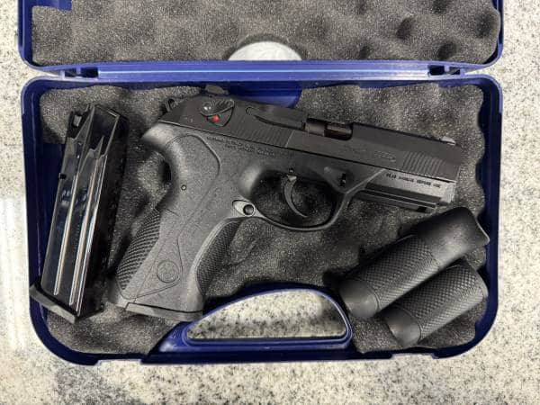 BERETTA PX4 STORM 4" 9MM 17+1 2-MAGS ORIGINAL CASE BLACK USED PX347758