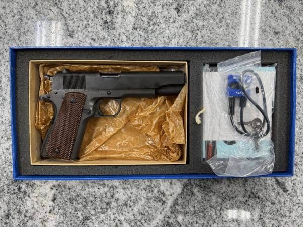 COLT'S PT F.A. MFG. CO. M1911A1 U.S. ARMY 2001 REPRODUCTION 5" 45 AUTO 7+1 2-MAGS WITH ALL ORIGINAL BOXES/PAPERS/ACCESSORIES BLACK USED WK01936