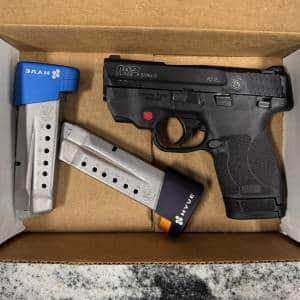 SMITH & WESSON M&P9 SHIELD M2.0 9MM 8+1 3-MAGS NO-BOX/CASE CRIMSON TRACE LASER BLACK USED JDW1171