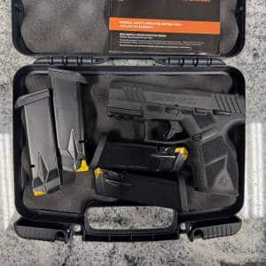 TAURUS GX2 9MM 13+1 4-MAGS HARD CASE MS BLACK USED AGM617294