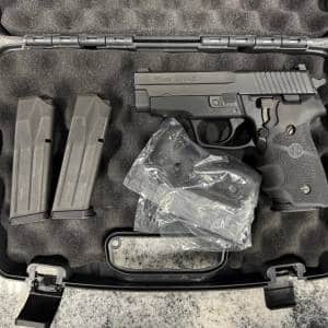 SIG SAUER M11-A1 9MM 15+1 3-MAGS ORIGINAL CASE + ORIGINAL GRIPS BLACK USED 55G013322