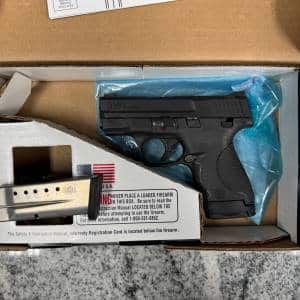 SMITH & WESSON M&P9 SHIELD 9MM 3.1" 7/8+1 2-MAGS ORIGINAL BOX BLACK USED HLV7497