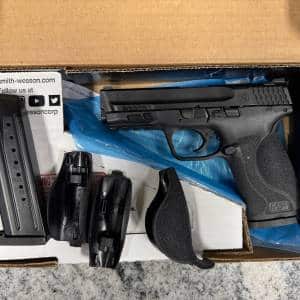 SMITH & WESSON M&P9 M2.0 9MM 4.25" 17+1 2-MAGS ORIGINAL BOX BLACK USED NFK9157