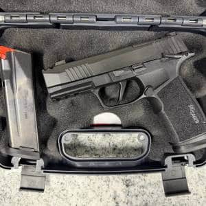 SIG SAUER P365 XMACRO COMP 9MM 3.1" 17+1 2-MAGS ORIGINAL CASE OPTICS READY THUMB SAFETY BLACK USED 66G223213