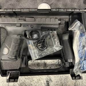 BERETTA APX 5" THREADED 9MM 17+1 1-MAG ORIGINAL CASE NEVER FIRED BLACK USED A044261X