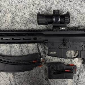 SMITH & WESSON M&P15-22 22LR 16.5" 2-MAGS NO-BOX/CASE WITH OPTIC BLACK USED DFJ2975