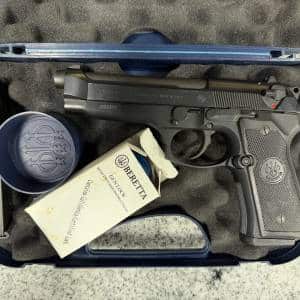 BERETTA 92FS 4.9" 9MM 15+1 2-MAGS ORIGINAL CASE BLACK USED J20237Z