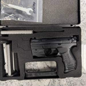 WALTHER ARMS P22 22LR 3.42" 10+1 4-MAGS ORIGINAL CASE BLACK USED L204946