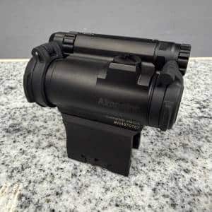 AIMPOINT COMPM5 2MOA RED DOT SIGHT W/ MOUNT BLACK USED W4670187