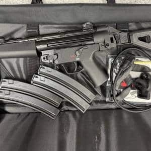 HECKLER & KOCH HK SP5 9MM 8.86" W/ SBA BRACE ORIGINAL CASE/ACCESSORIES W/ 6 HK MAGAZINES AND COUPLER BLACK USED 271-003482