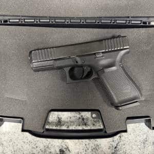 GLOCK 23 GEN 5 40 S&W 4.02" 13+1 1-MAG NO CASE BLACK USED BTEU085