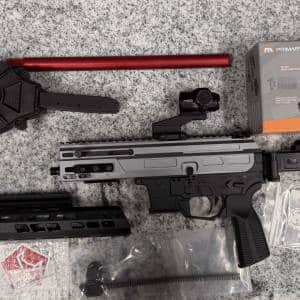 MATADOR ARMS MAT9-9G SD PISTOL 5-MAGS NO-BOX/CASE ACCESSORIES PA OPTIC SD KIT BLACK/SILVER USED G-000286