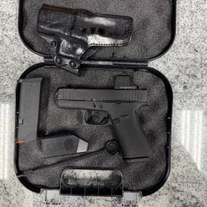 GLOCK 43X 9MM 3.41" 15+1 2-MAGS ORIGINAL CASE HOLOSUN EPS CARRY BLACK USED BVWC301