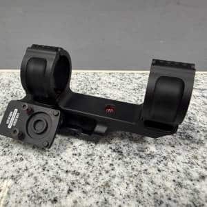 SCALARWORKS SW0810 LEAP/08 30MM SCOPE MOUNT WITH RMR OFFSET BLACK NO BOX USED USEDSW0810