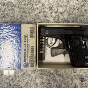 BERETTA 21A 2.4" 7+1 1-MAG 22LR ORIGINAL BOX BLACK USED BCS15982U