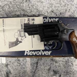SMITH & WESSON 19-5 2.5" 357 MAG 6-SHOT ORIGINAL BOX BLACK USED AWW4231